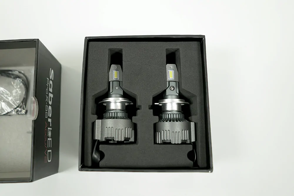 DDM Tuning SaberLED ProX 55W kit inside its retail box