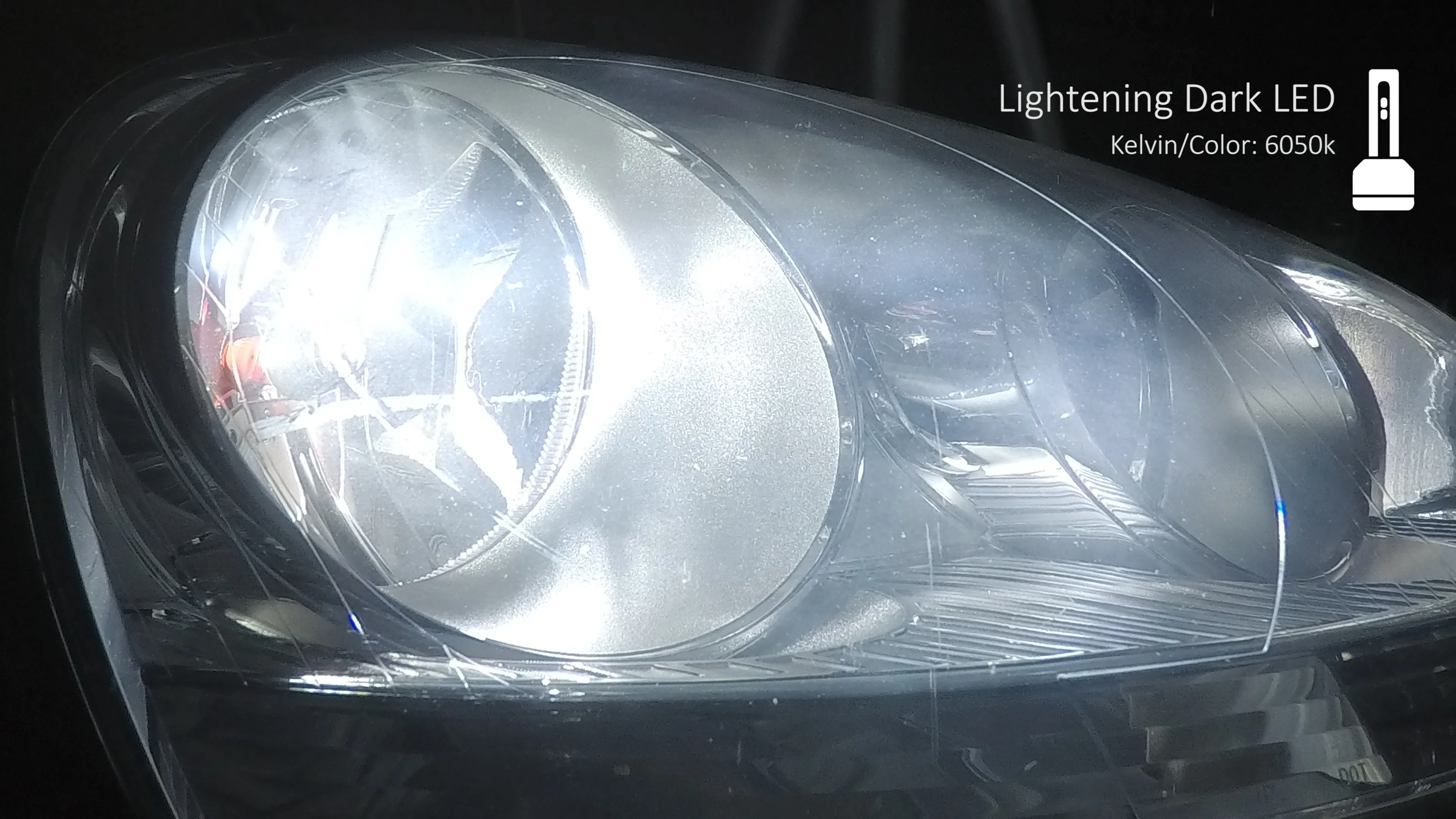 Lightening Dark Philips LED operating in a reflector headlight