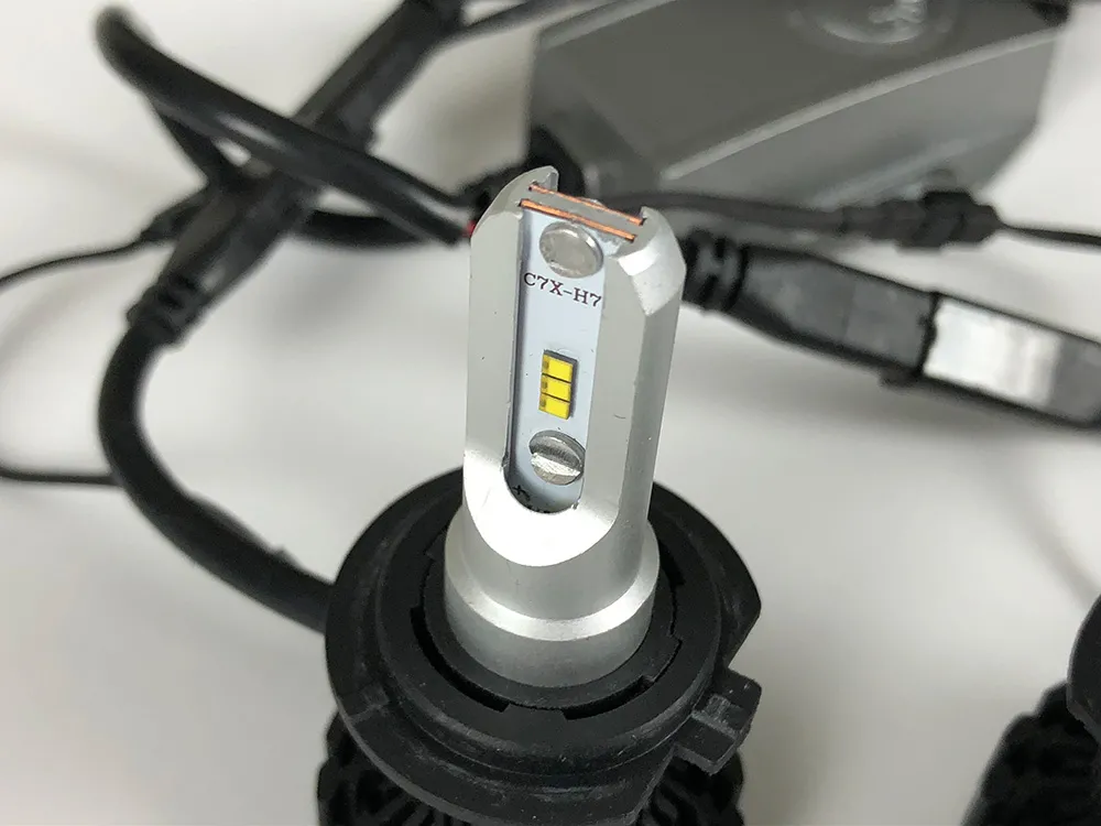 DeAutoLED LED bulb close-up