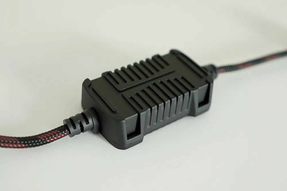 Nineo Gen II removable external driver photographed by BulbFacts